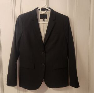 Banana Republic Blazer, size 8 petite, black
